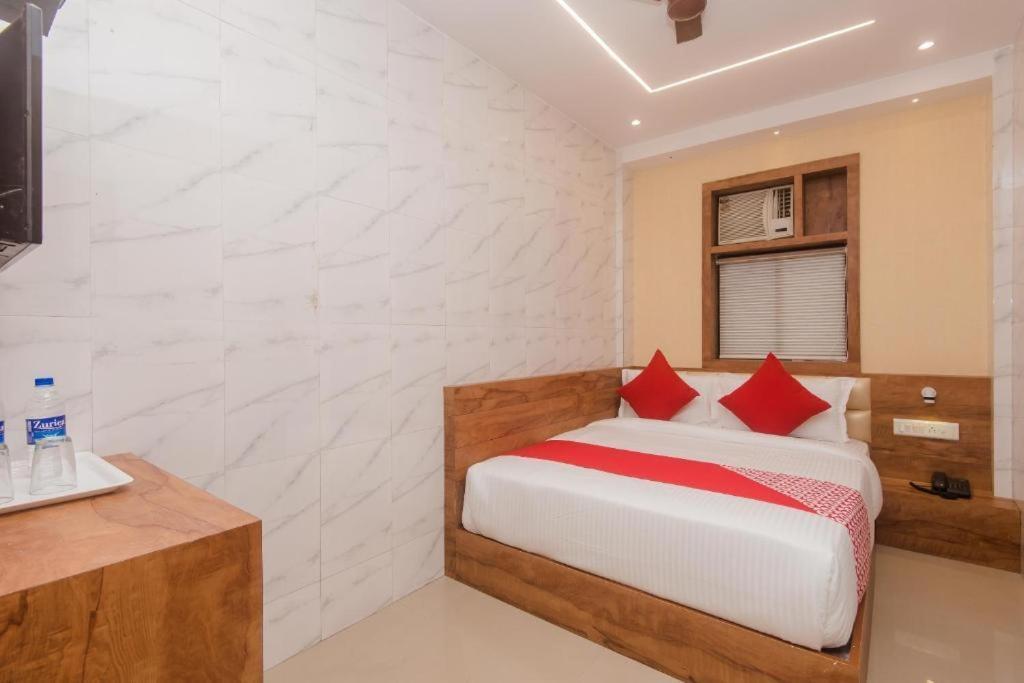 The Mumbai Inn — Photos 2